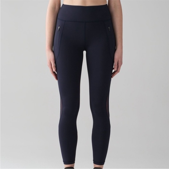 lululemon athletica Pants - Lululemon Invigorate 7/8 Tight Midnight Navy size 8